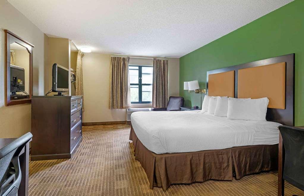 Extended Stay America Suites - Boston - Westborough - Connector Road Room photo